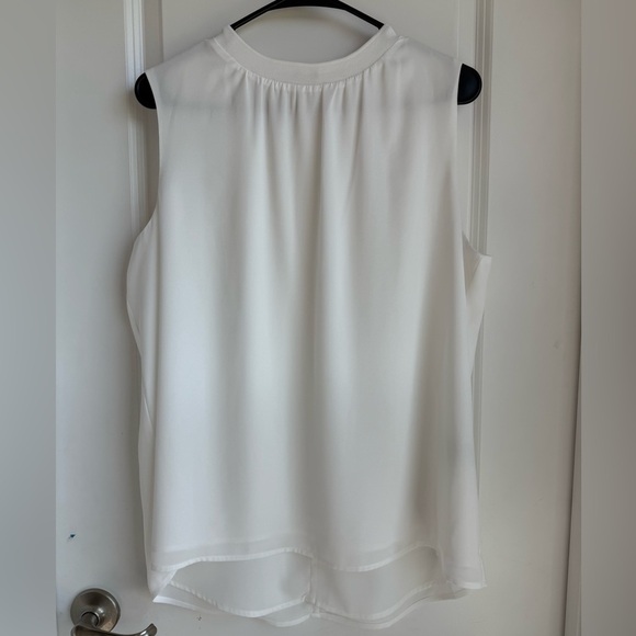 Alfani White Relaxed Blouse with Rounded Neckline & Zip closure, Sz L - Picture 1 of 6